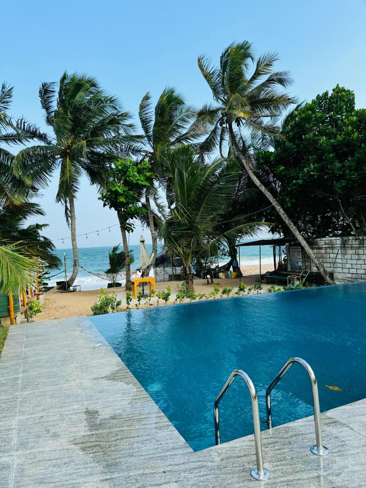 Frangipani Beach Villa Tangalle Exterior foto