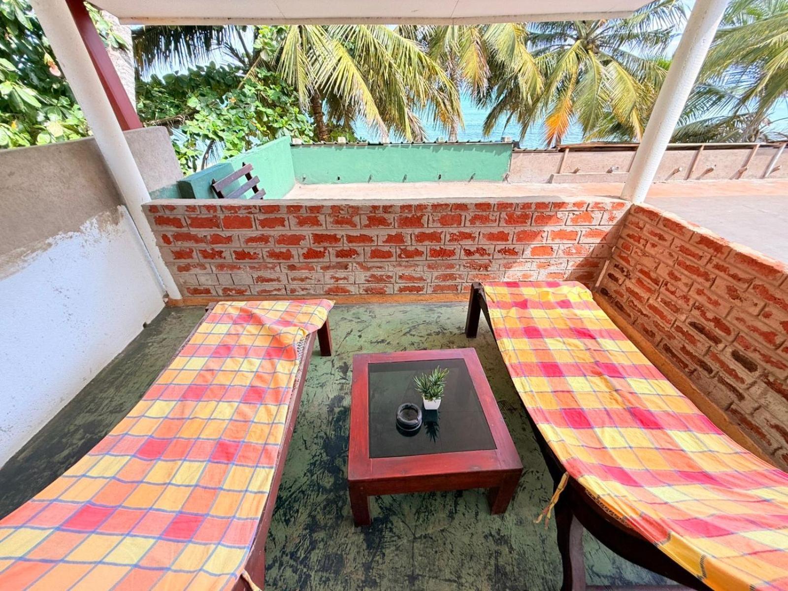 Frangipani Beach Villa Tangalle Exterior foto